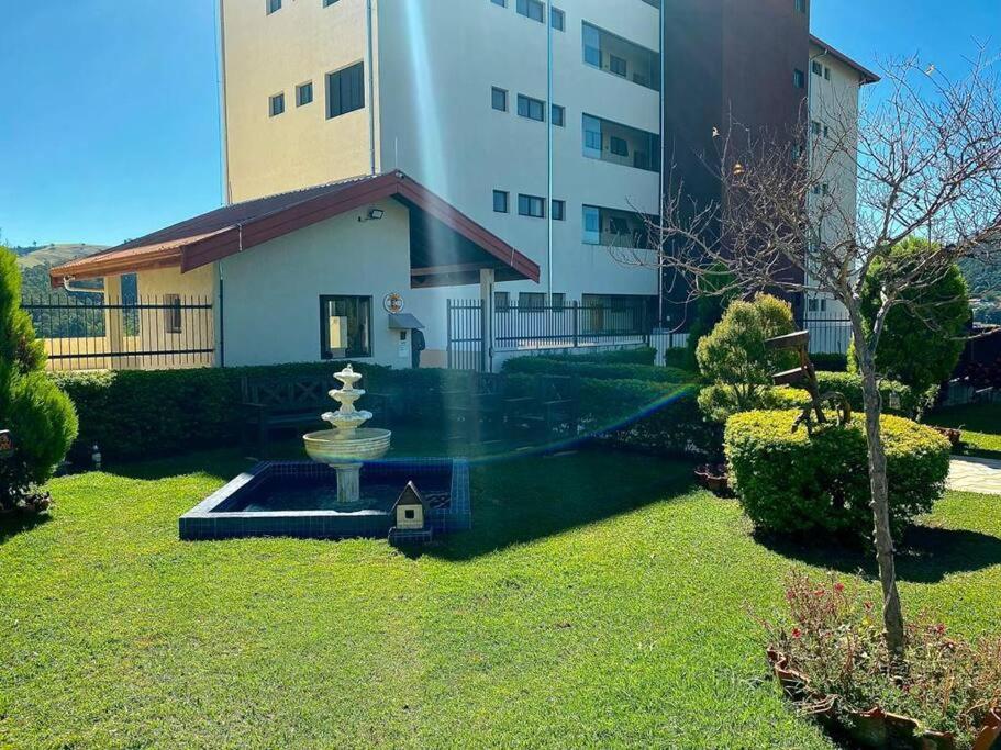 Lindo Apartamento Na Montanha! Lejlighed Águas de Lindóia Eksteriør billede