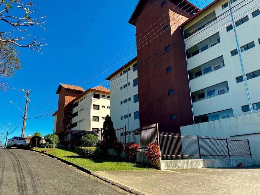 Lindo Apartamento Na Montanha! Lejlighed Águas de Lindóia Eksteriør billede